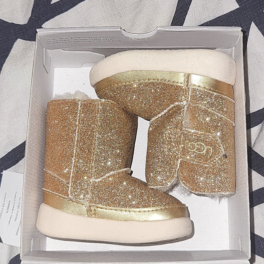 UGG BABY BOOTS